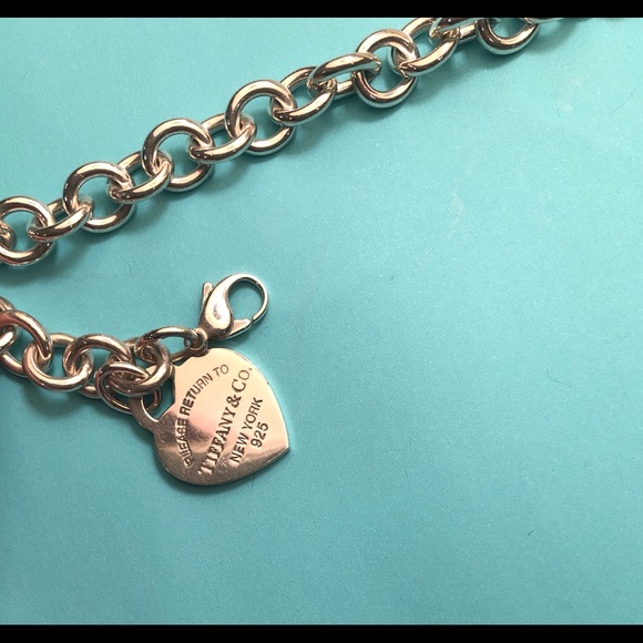 Tiffany heart charm bracelet - Picture 2 of 7